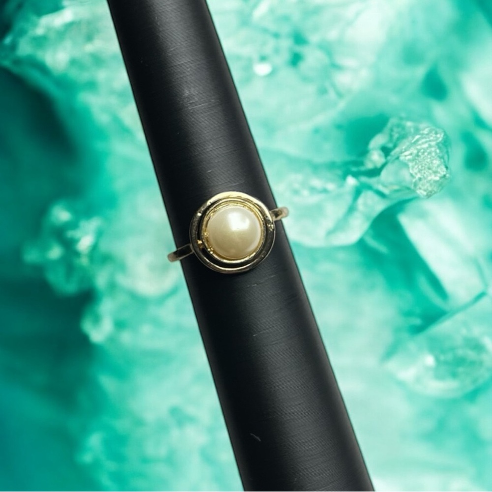 Gold Pearl Ring